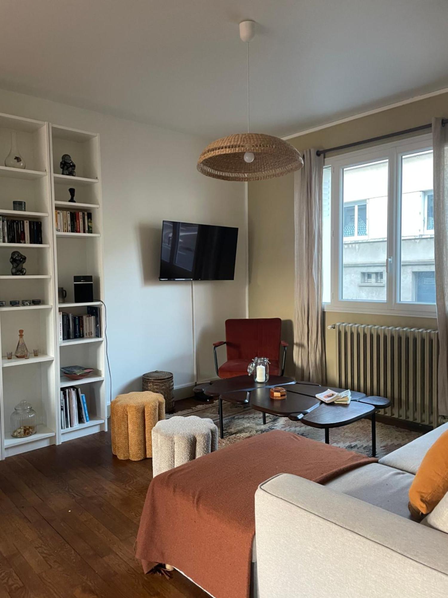 Holiday home Chez Leonine, Maison En Centre *