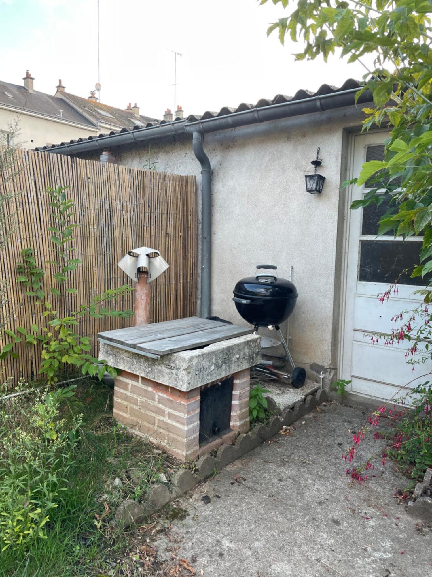Holiday home Chez Leonine, Maison En Centre *